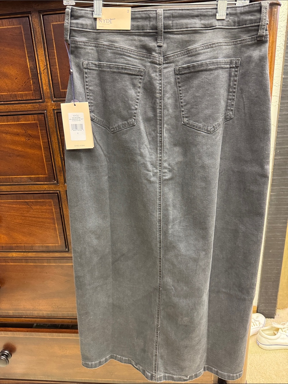 NYDJ Charcoal Gray Denim Midi Skirt w/slit NWT Size 2